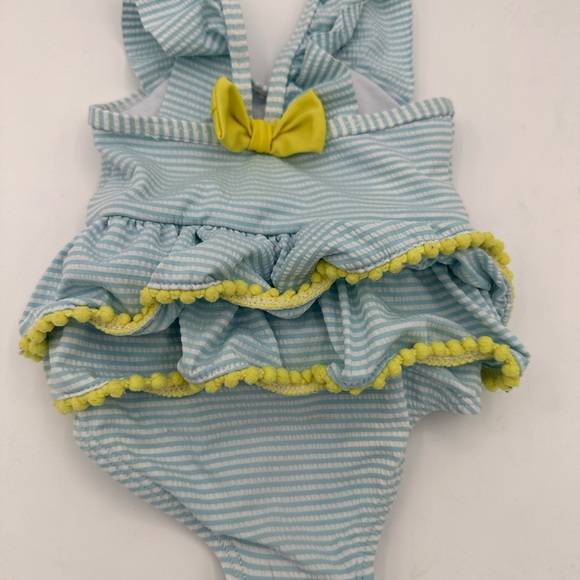 Wetsuit club one piece swimsuit size 6 months - Picture 2 of 3